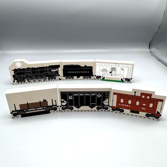 1995 Cats Meow Licensed by Lionel Trains Inc 6 Wood Block Train Car Shelf Sitter